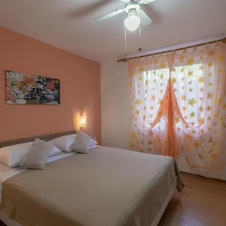 Appartement House Angelini *